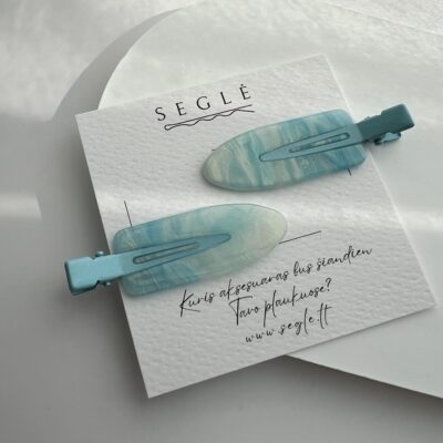 Melsvos spalvos makiažo plaukų segtukai