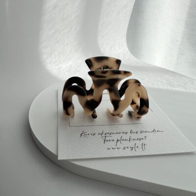 Bangelės formos plaukų segtukas žnyplės