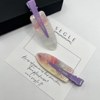 Du makiažo plaukų segtukai levandų spalvos