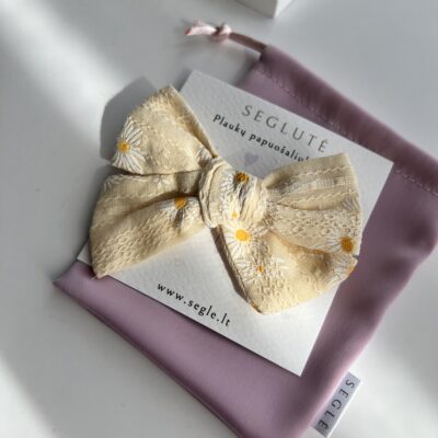 Gelsvas plaukų segtukas kaspinėlis mergaitėms su ramunėlėmis